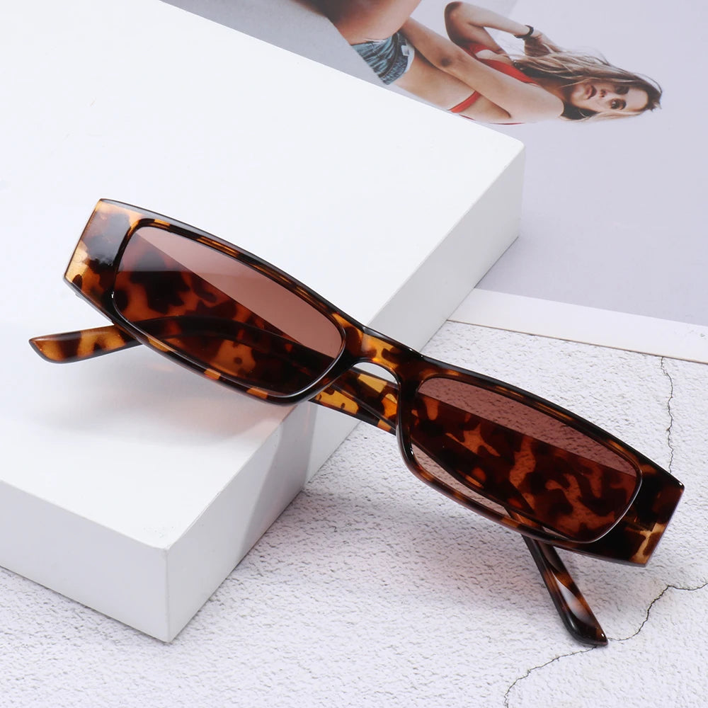 Femme Retro glasses